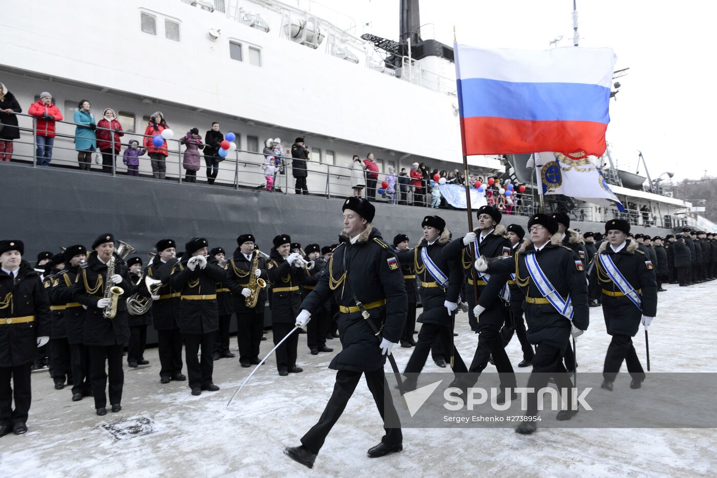 Arrival of new unconventional communcations vessel "Yury Ivanov" in Severomorsk