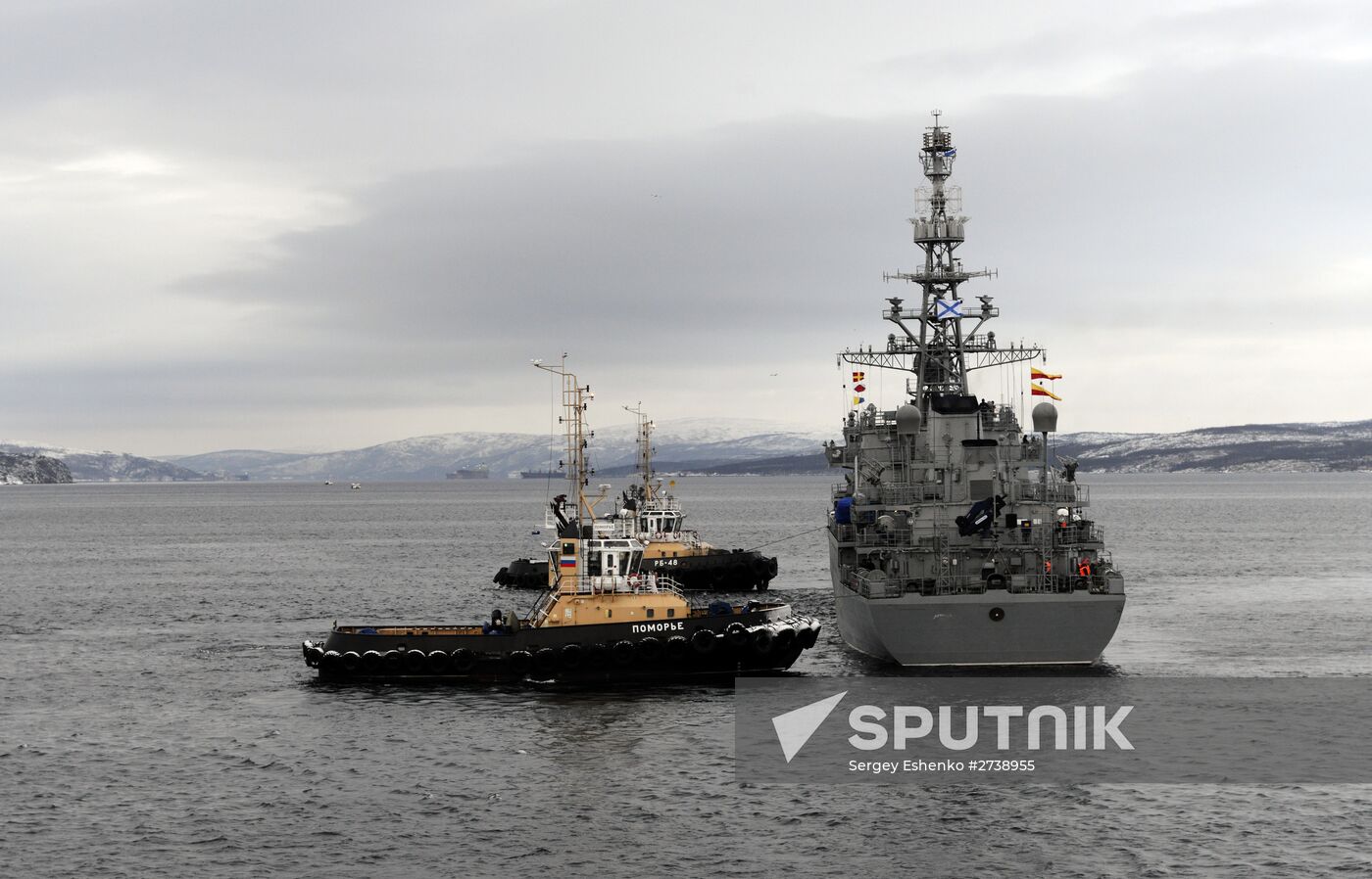 Arrival of new unconventional communcations vessel "Yury Ivanov" in Severomorsk