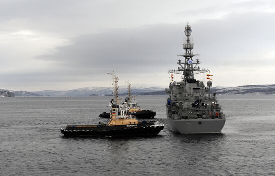 Arrival of new unconventional communcations vessel "Yury Ivanov" in Severomorsk