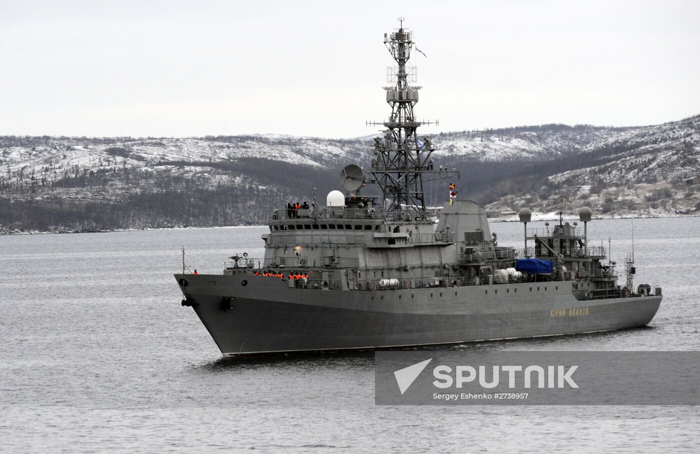 Arrival of new unconventional communcations vessel "Yury Ivanov" in Severomorsk