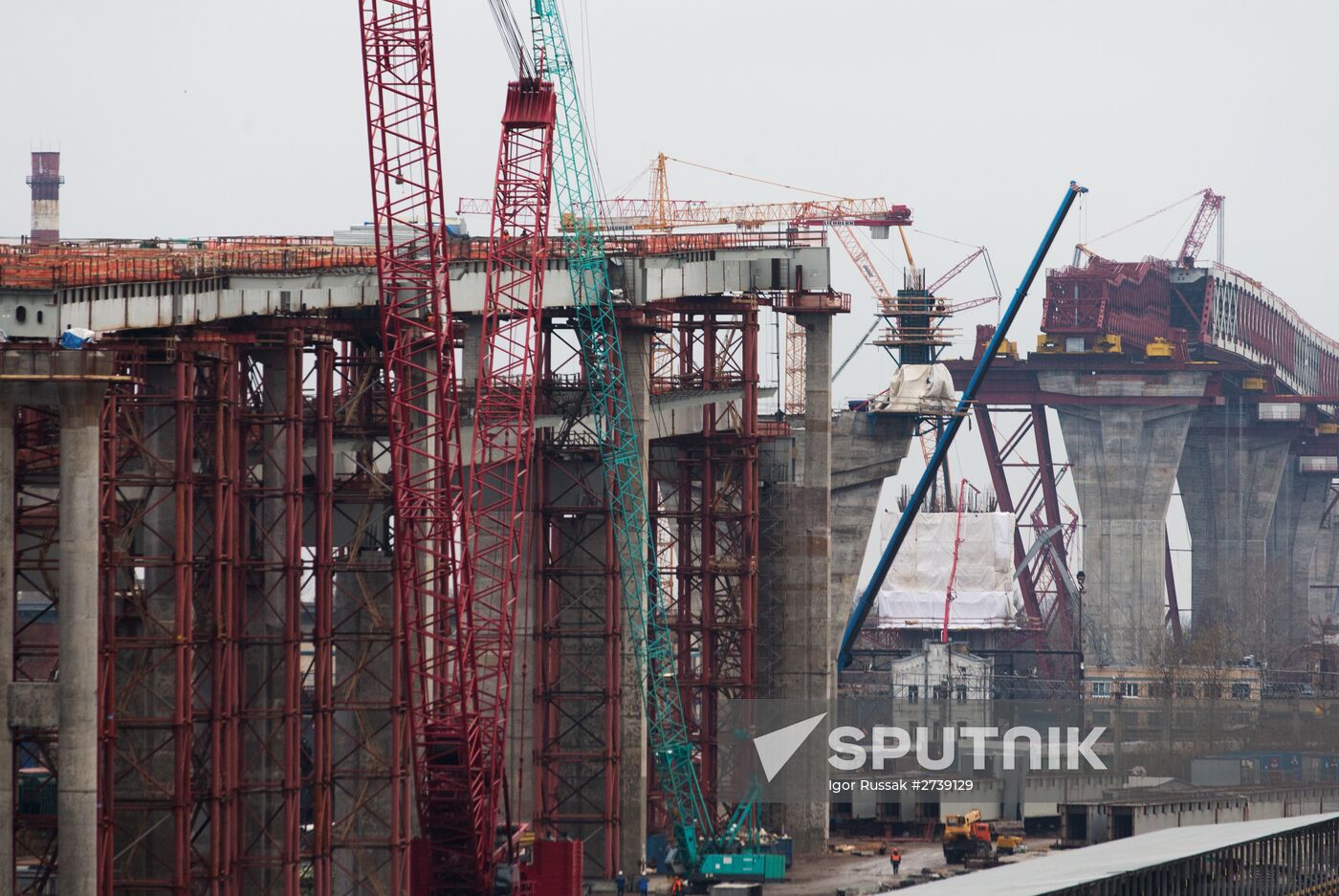 Building double-deck bridge across Sea Canal in St.Petersburg