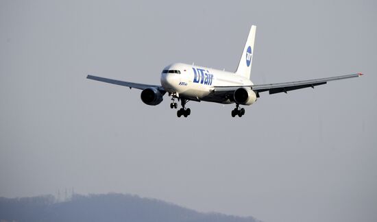 UTair airline's first flight on the Vladivostok-Moscow route