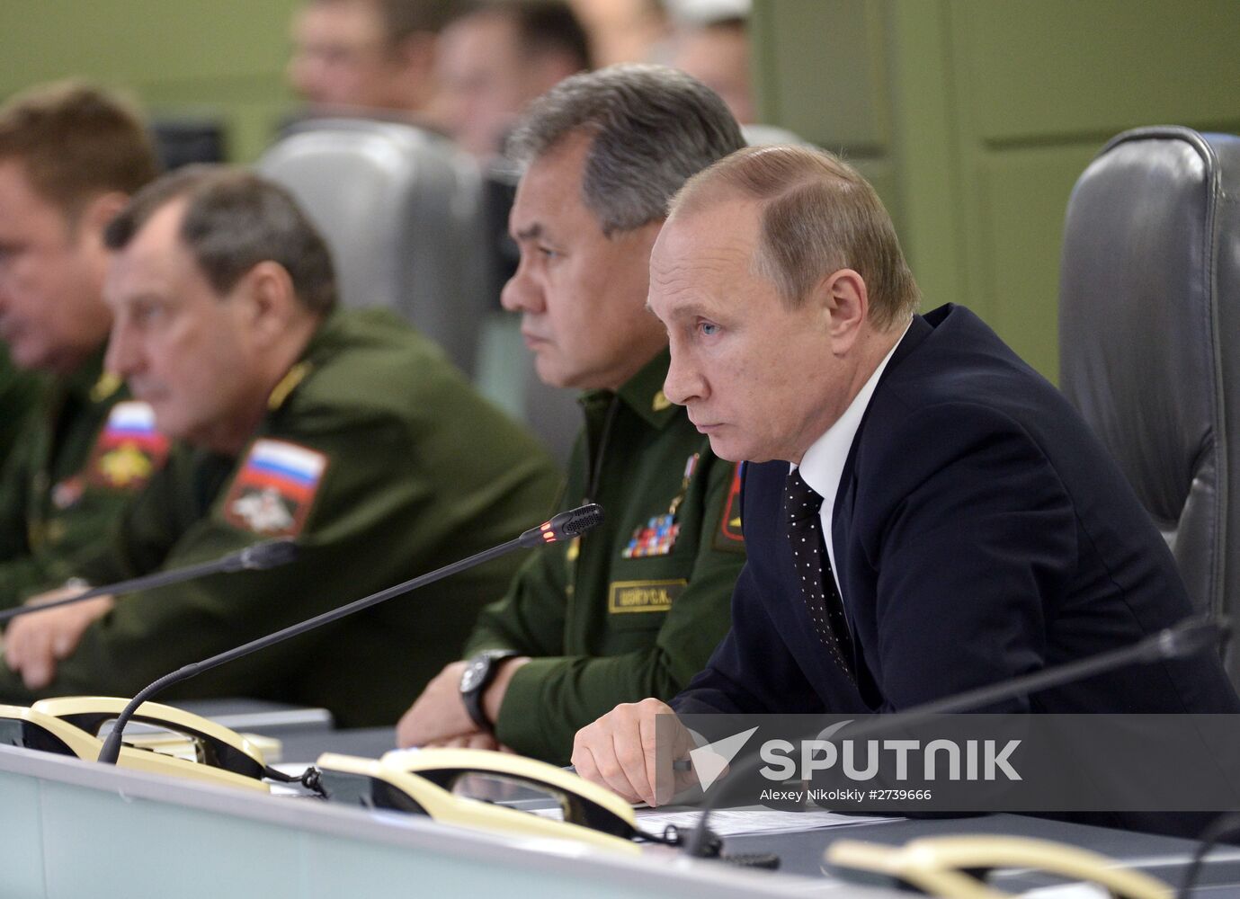 President Vladimir Putin tours National Defense Management Center