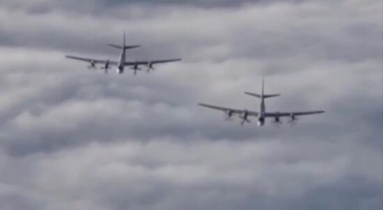 Russian long range air force launches massive airstrikes on IS infrastructure in Syria