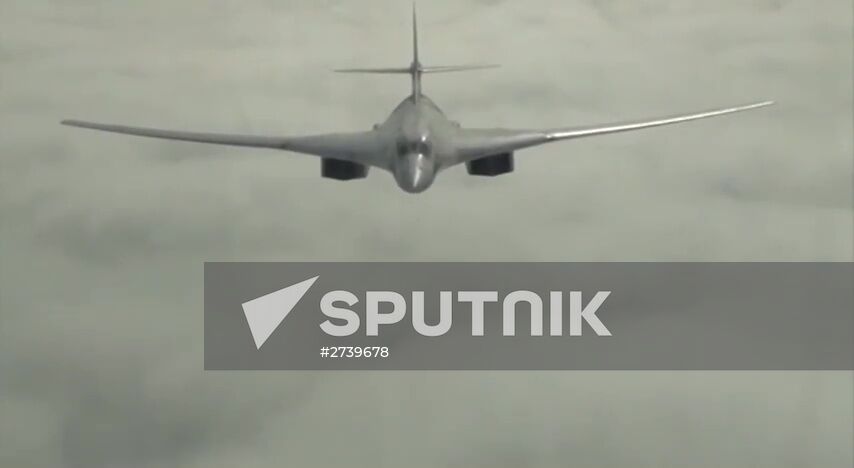 Russian long range air force launches massive airstrikes on IS infrastructure in Syria