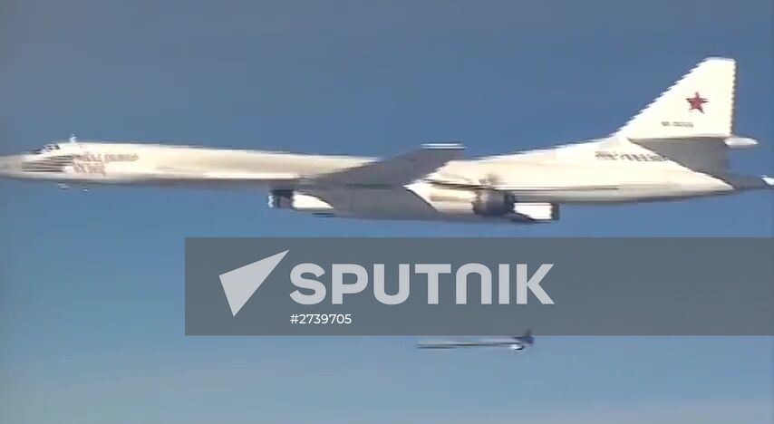 Russian long range air force launches massive airstrikes on IS infrastructure in Syria