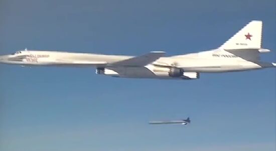 Russian long range air force launches massive airstrikes on IS infrastructure in Syria