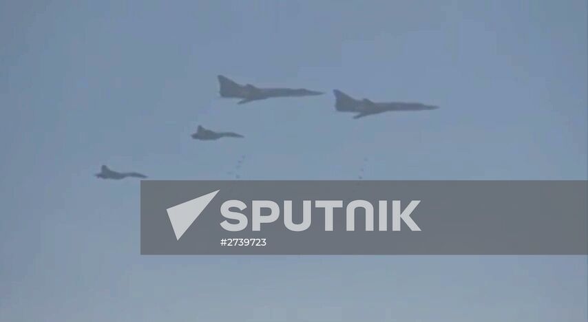 Russian long range air force launches massive airstrikes on IS infrastructure in Syria