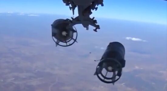 Russian long range air force launches massive airstrikes on IS infrastructure in Syria