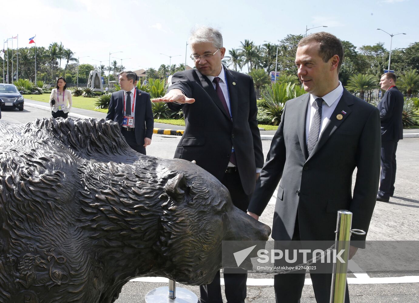 Prime Minister Dmitry Medvedev participates in APEC Leaders' Week in the Philippines