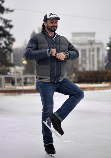 Skating rink to open at VNDKh
