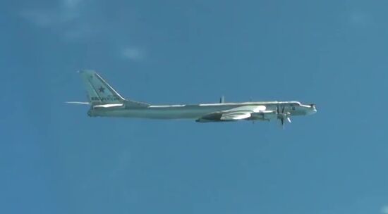 Cruise missiles hit ISIS targets in Syria