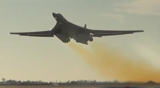 Cruise missiles hit ISIS targets in Syria