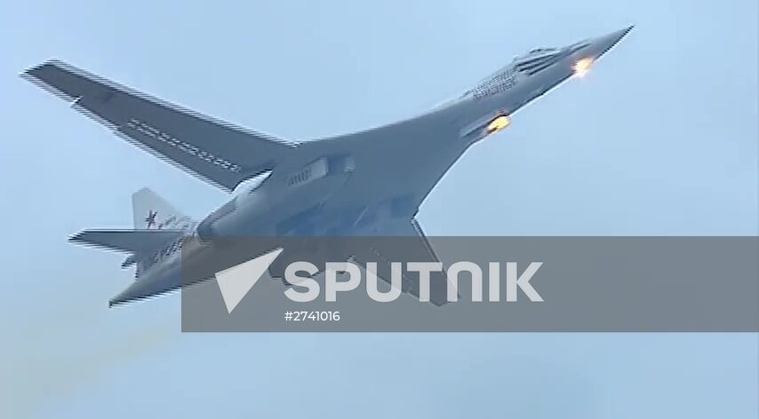 Cruise missiles hit ISIS targets in Syria