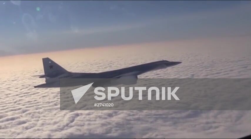 Cruise missiles hit ISIS targets in Syria