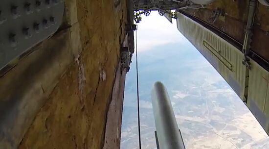 Cruise missiles hit ISIS targets in Syria