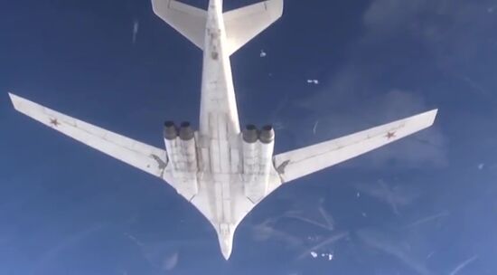 Cruise missiles hit ISIS targets in Syria