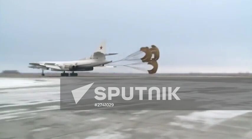 Cruise missiles hit ISIS targets in Syria