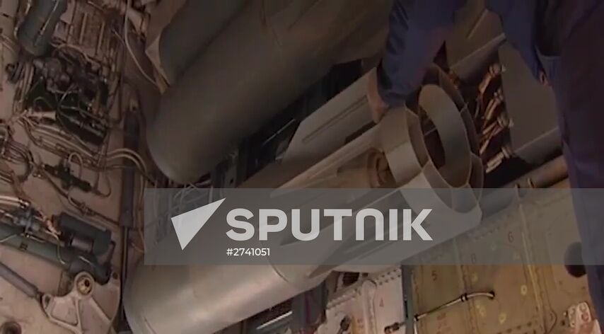Cruise missiles hit ISIS targets in Syria