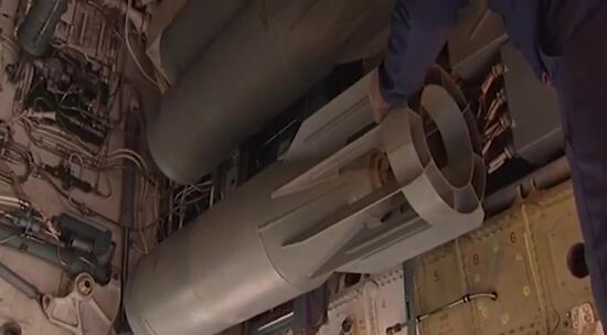 Cruise missiles hit ISIS targets in Syria