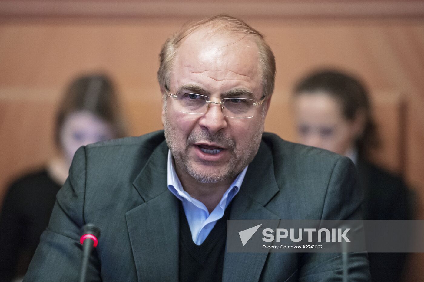 Moscow Duma deputies meet with Tehran Mayor-led delegation from Iran