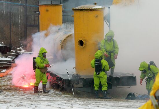 Russian Emergencies Ministry holds command post exercise