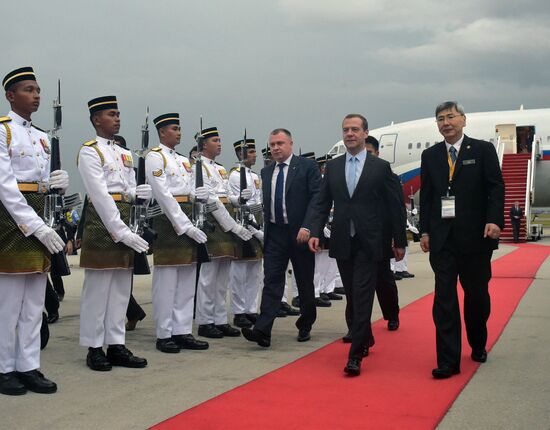 Prime Minister Medvedev visits Malaysia to attend attend East Asia Summit