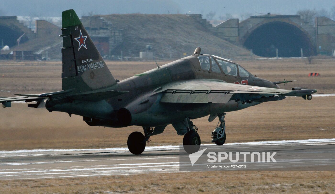 Tactical flight training at Chernigovka airfield, Primorye Territory