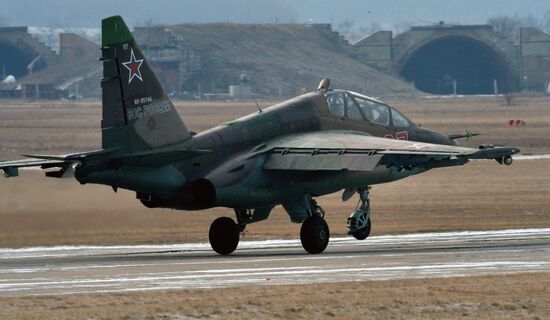 Tactical flight training at Chernigovka airfield, Primorye Territory