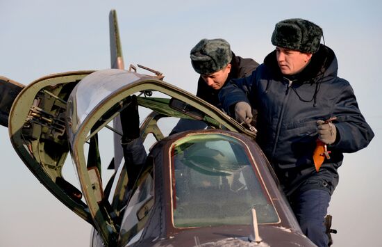 Tactical flight training at Chernigovka airfield, Primorye Territory