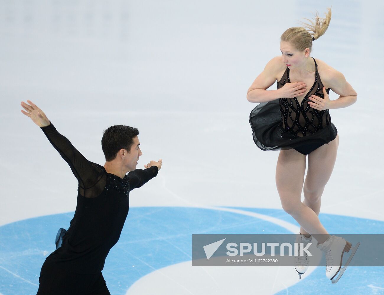 ISU Grand Prix of Figure Skating. 5th Stage. Pairs. Short program