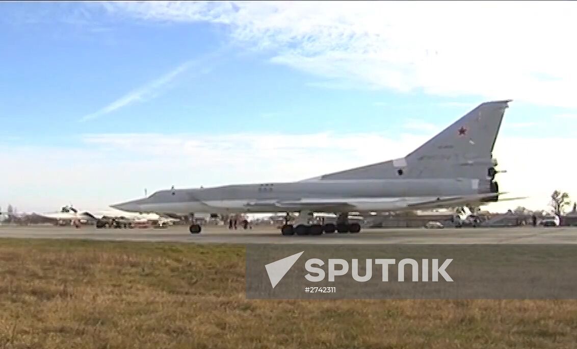Russian Air Force's long-range aircraft hit ISIS targets in Syria