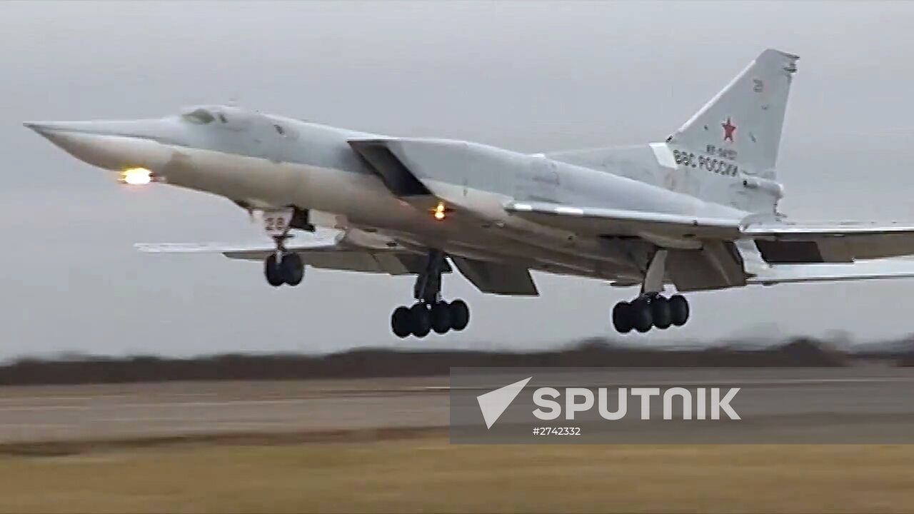 Russian Air Force's long-range aircraft hit ISIS targets in Syria