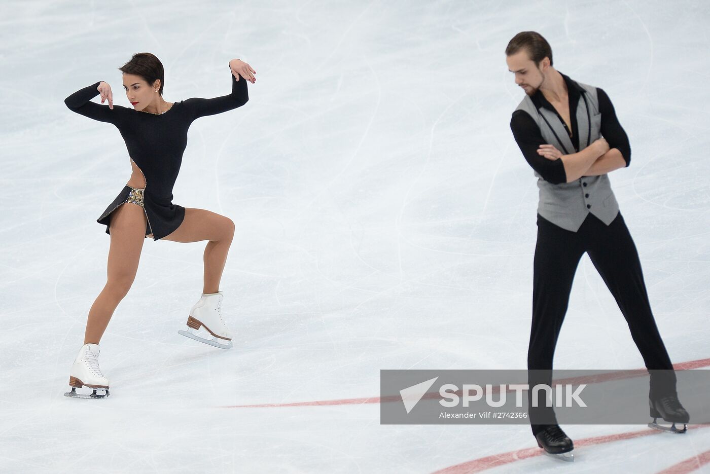 ISU Grand Prix of Figure Skating. 5th Stage. Pairs. Short program