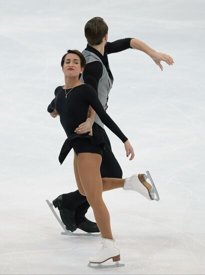 ISU Grand Prix of Figure Skating. 5th Stage. Pairs. Short program