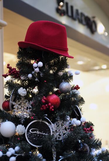 Main Department Store decorated for Christmas