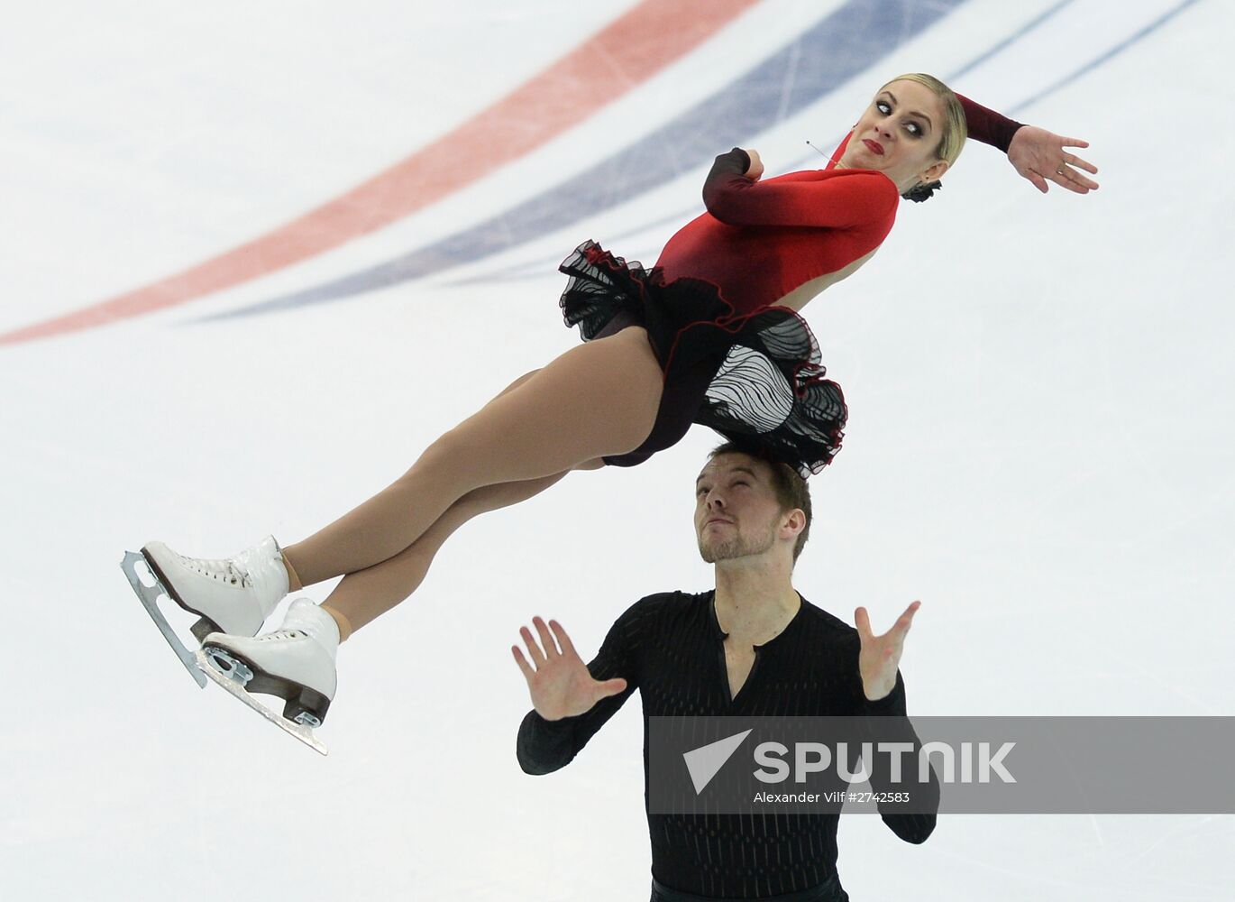 ISU Grand Prix of Figure Skating. 5th Stage. Pairs. Short program