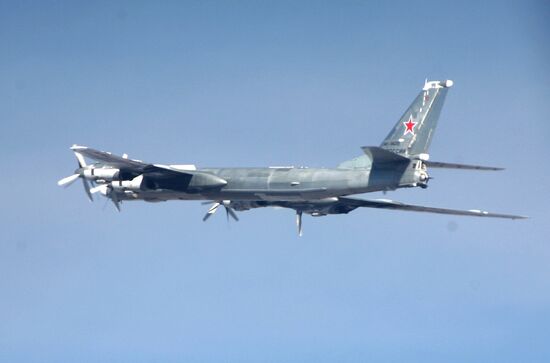 Russian Air Force's long-range aircraft hit ISIS targets in Syria