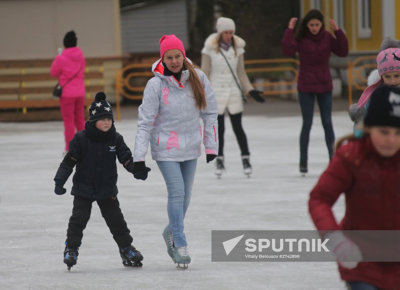 Moscow parks kick off winter season