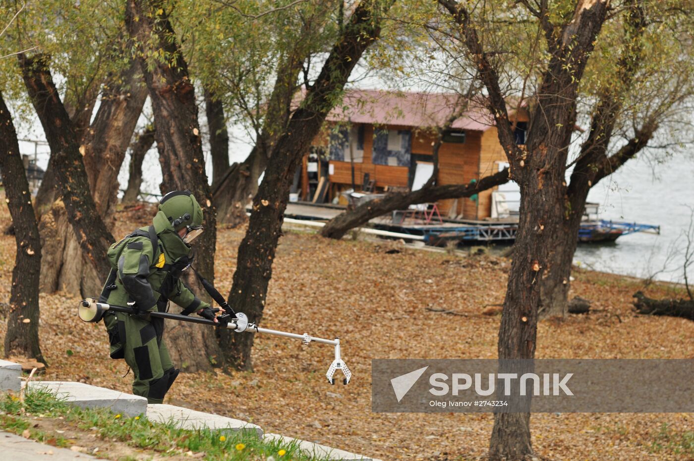 Anti-terrorism units of Serbia's Internal Ministry, Defense Ministry and special services stage exercise