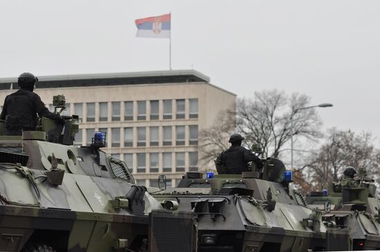 Anti-terrorism units of Serbia's Internal Ministry, Defense Ministry and special services stage exercise