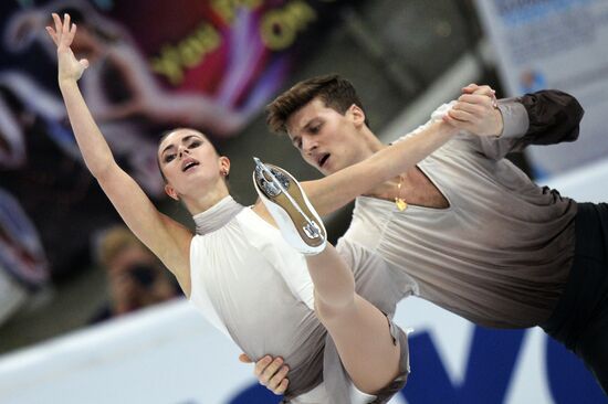 ISU Grand Prix of Figure Skating. Rostelecom Cup. Pairs. Free skating