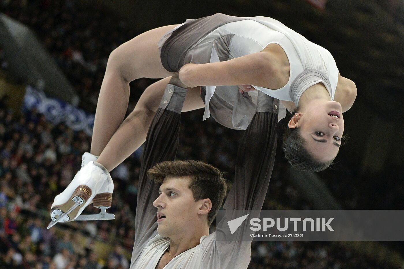 ISU Grand Prix of Figure Skating. Rostelecom Cup. Pairs. Free skating
