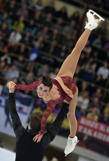 ISU Grand Prix of Figure Skating. Rostelecom Cup. Pairs. Free skating