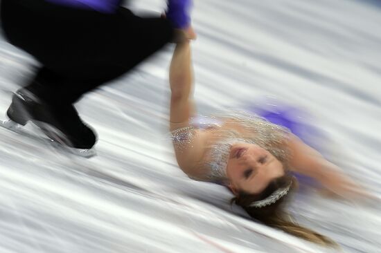 ISU Grand Prix of Figure Skating. Rostelecom Cup. Pairs. Free skating