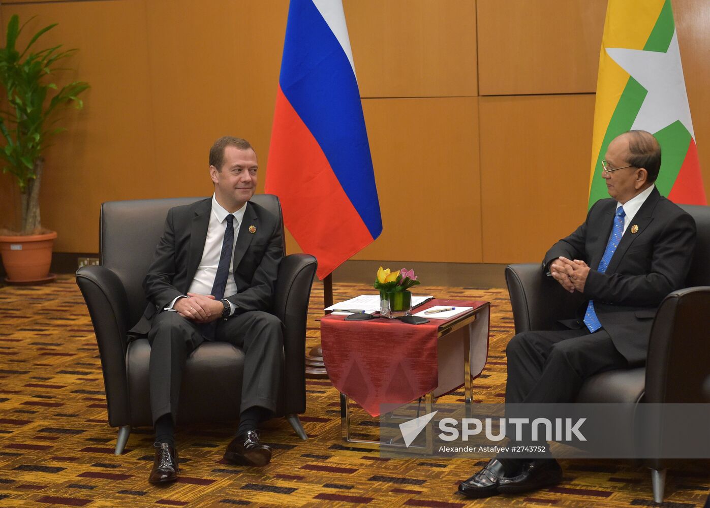 Prime Minister Dmitry Medvedev takes part in 10th East Asia Summit in Malaysia
