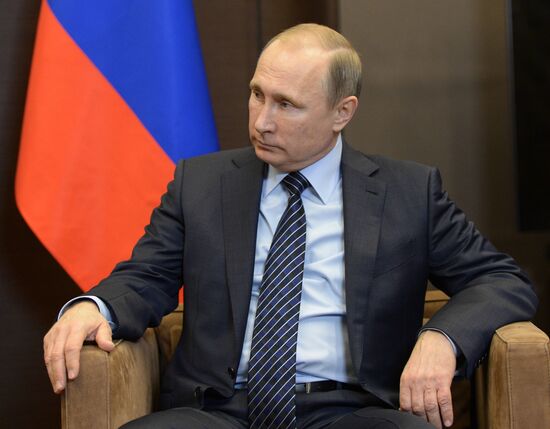 Russian President Vladimir Putin meets with King Abdullah II of Jordan