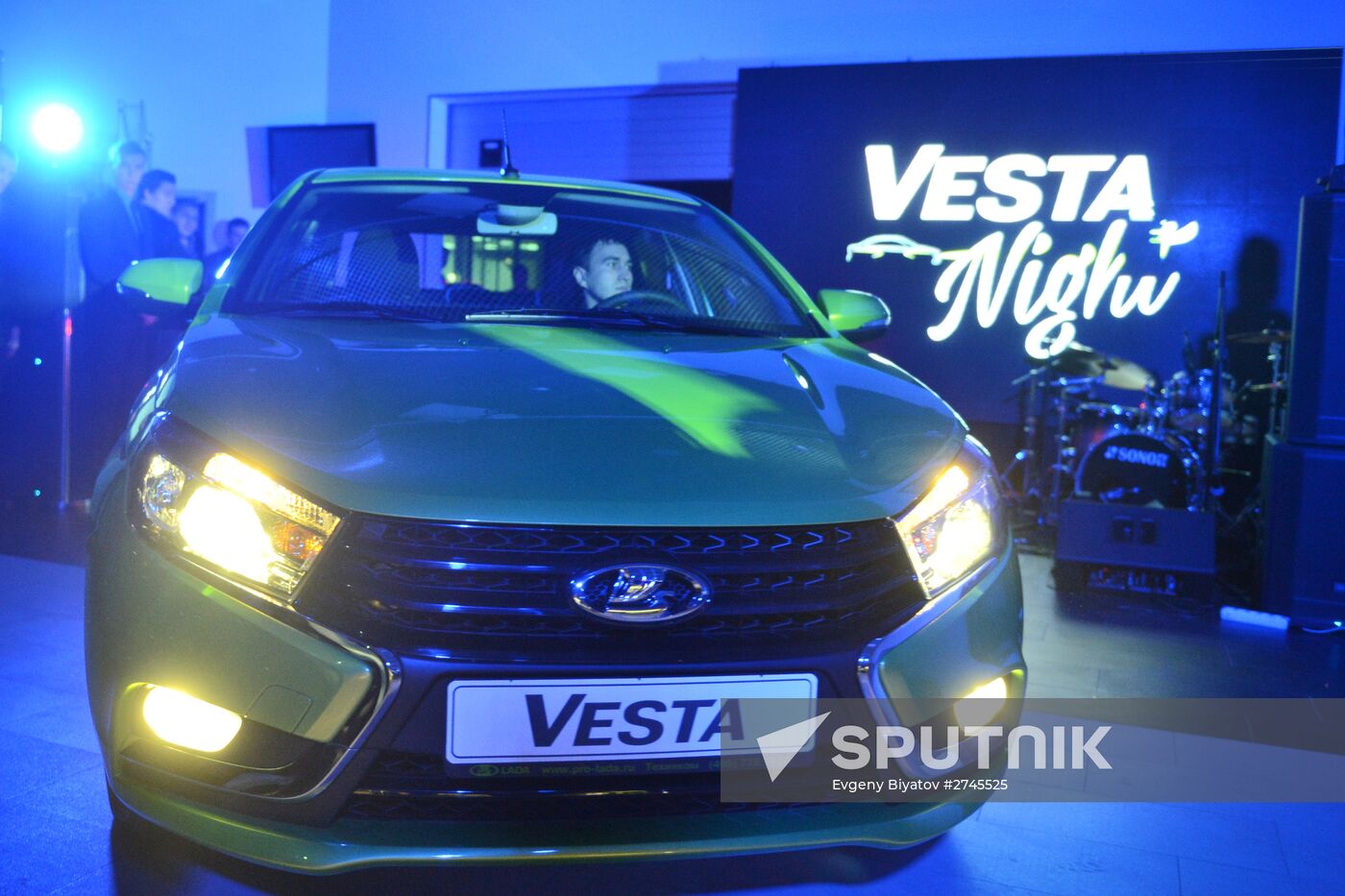 LADA Vesta presentation
