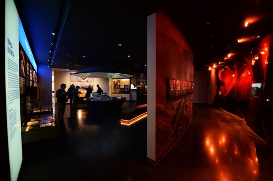 Boris Yeltsin Presidential Center opens in Yekaterinburg