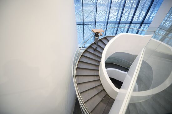 Boris Yeltsin Presidential Center opens in Yekaterinburg